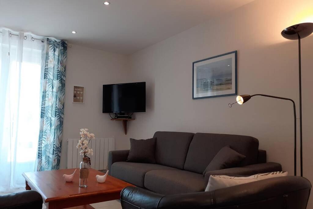 Appartement 4 Pers Dans Longere A 800M De La Plage Plouhinec  Экстерьер фото